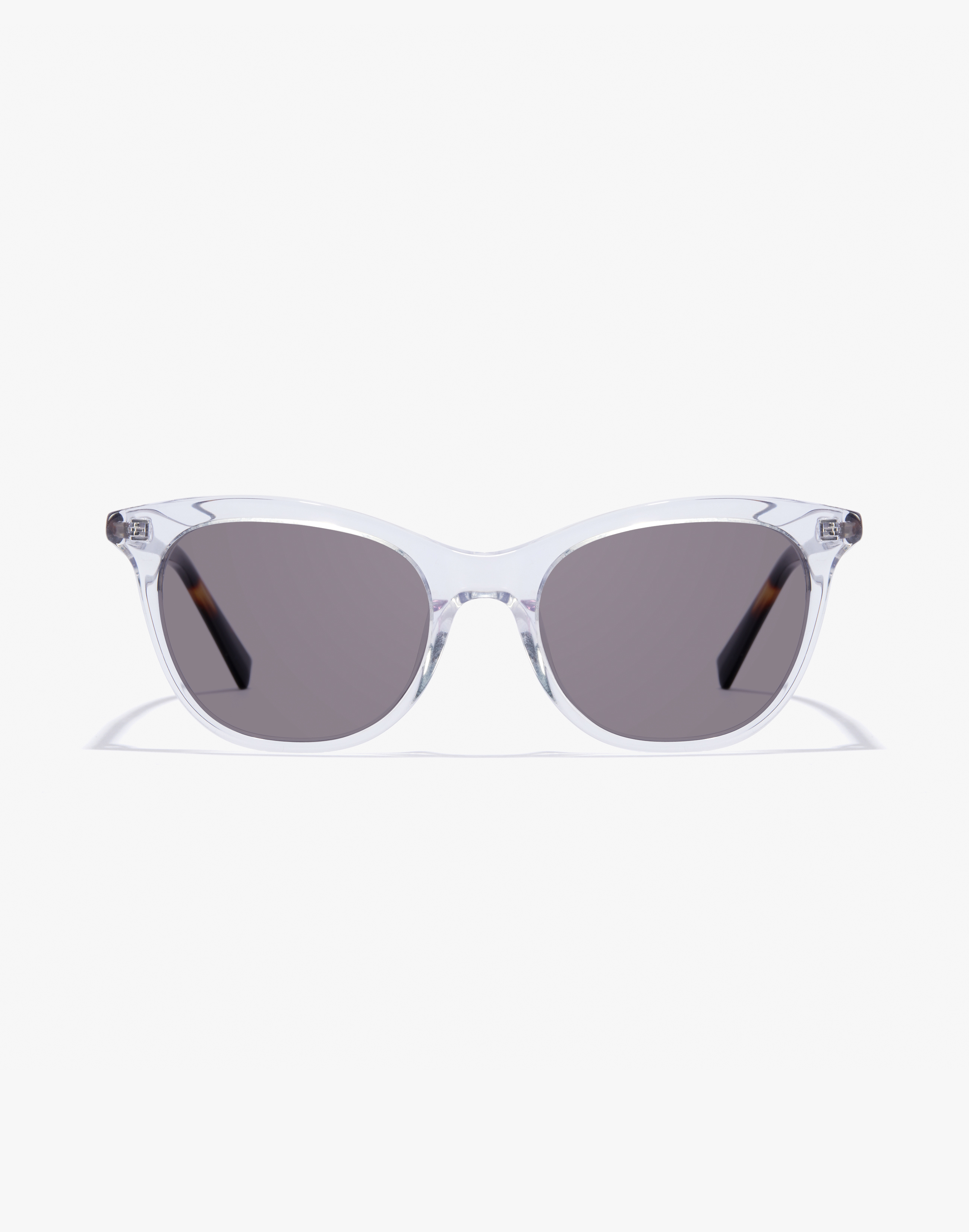 /on/demandware.static/-/Sites-Master-Catalog-Graduadas/default/dw40eef8f9/images/modal_colored/hawkers_eyewear-crystal-carey-domaine-320093-grey.jpg