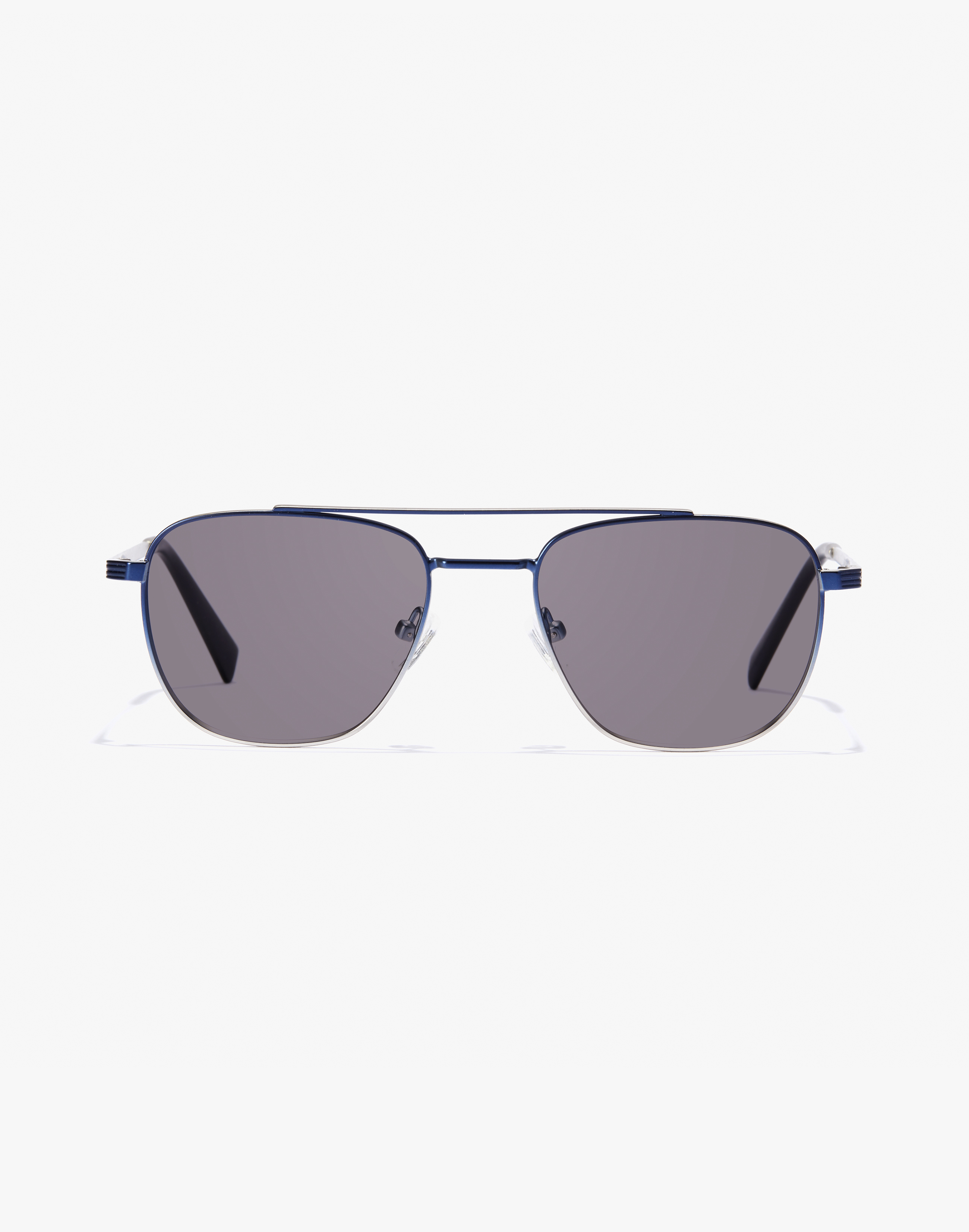 /on/demandware.static/-/Sites-Master-Catalog-Graduadas/default/dw80a5bd4a/images/modal_colored/hawkers_eyewear-smoke-navy-malbec-330008-grey.jpg