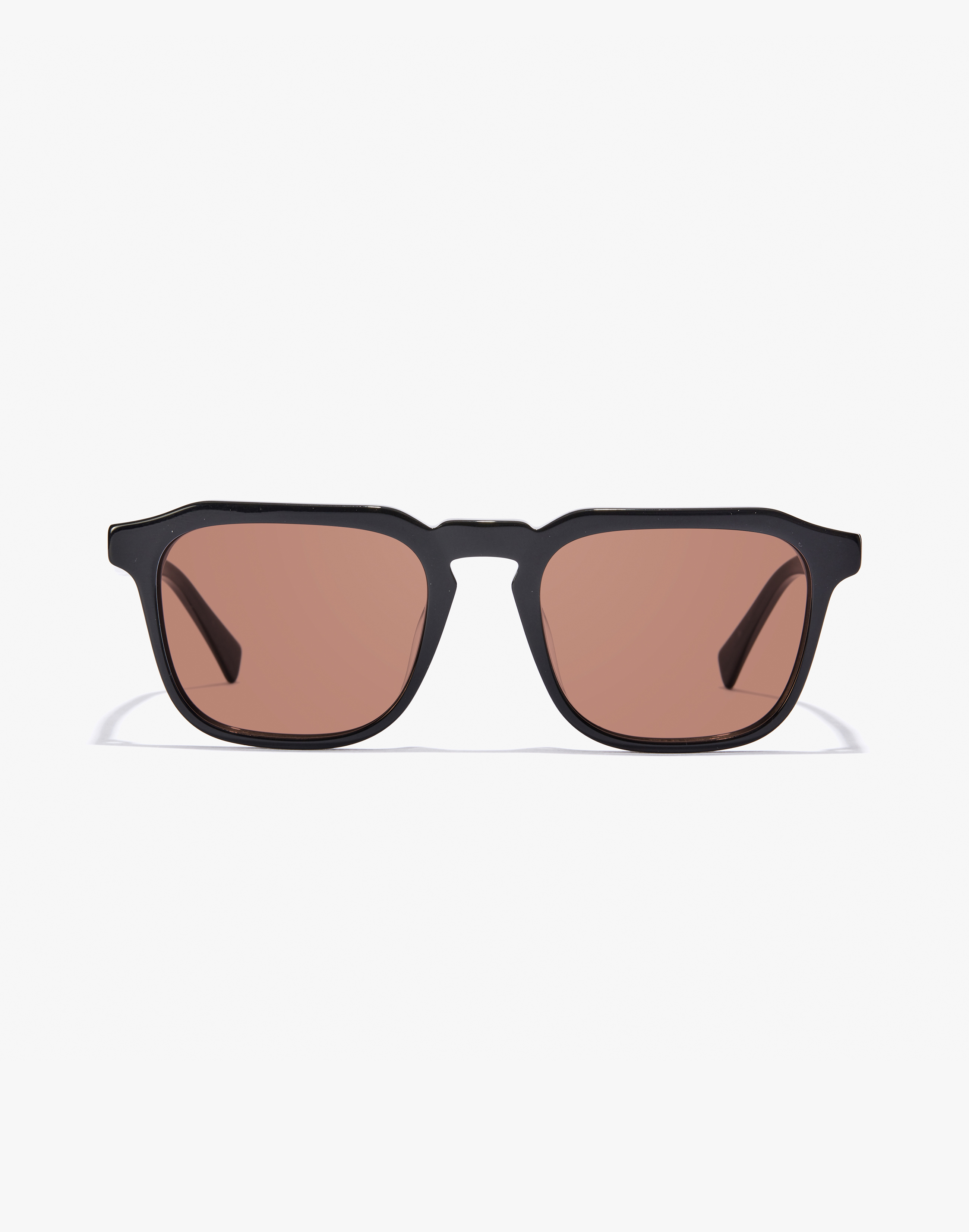 /on/demandware.static/-/Sites-Master-Catalog-Graduadas/default/dwce87d95a/images/modal_colored/hawkers_eyewear-total-black-gamay-320108-brown.jpg