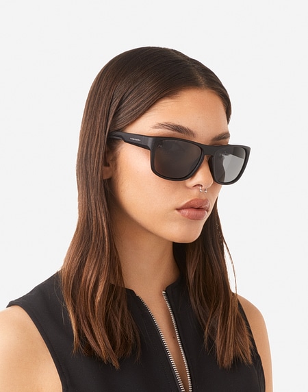 Gafas de sol Hawkers GRIP - POLARIZED BLACK DARK