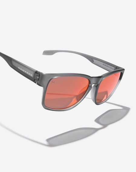 Gafas de sol Hawkers CORE RAW - POLARIZED GREY RUBY
