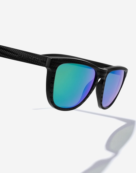 Gafas de sol Hawkers ONE RAW CARBON FIBER - POLARIZED EMERALD