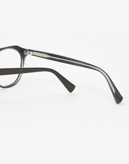 Blue Light Hawkers Grey Air Chardon