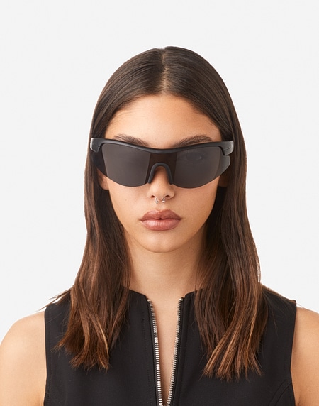 Gafas de sol Hawkers ACTIVE - POLARIZED BLACK DARK