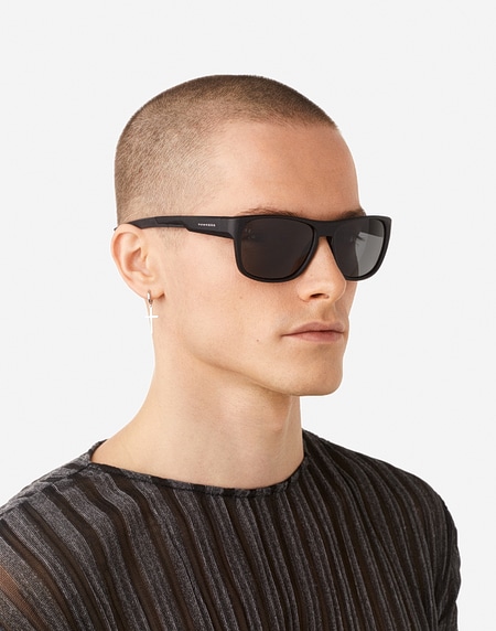 Gafas de sol Hawkers GRIP - POLARIZED BLACK DARK